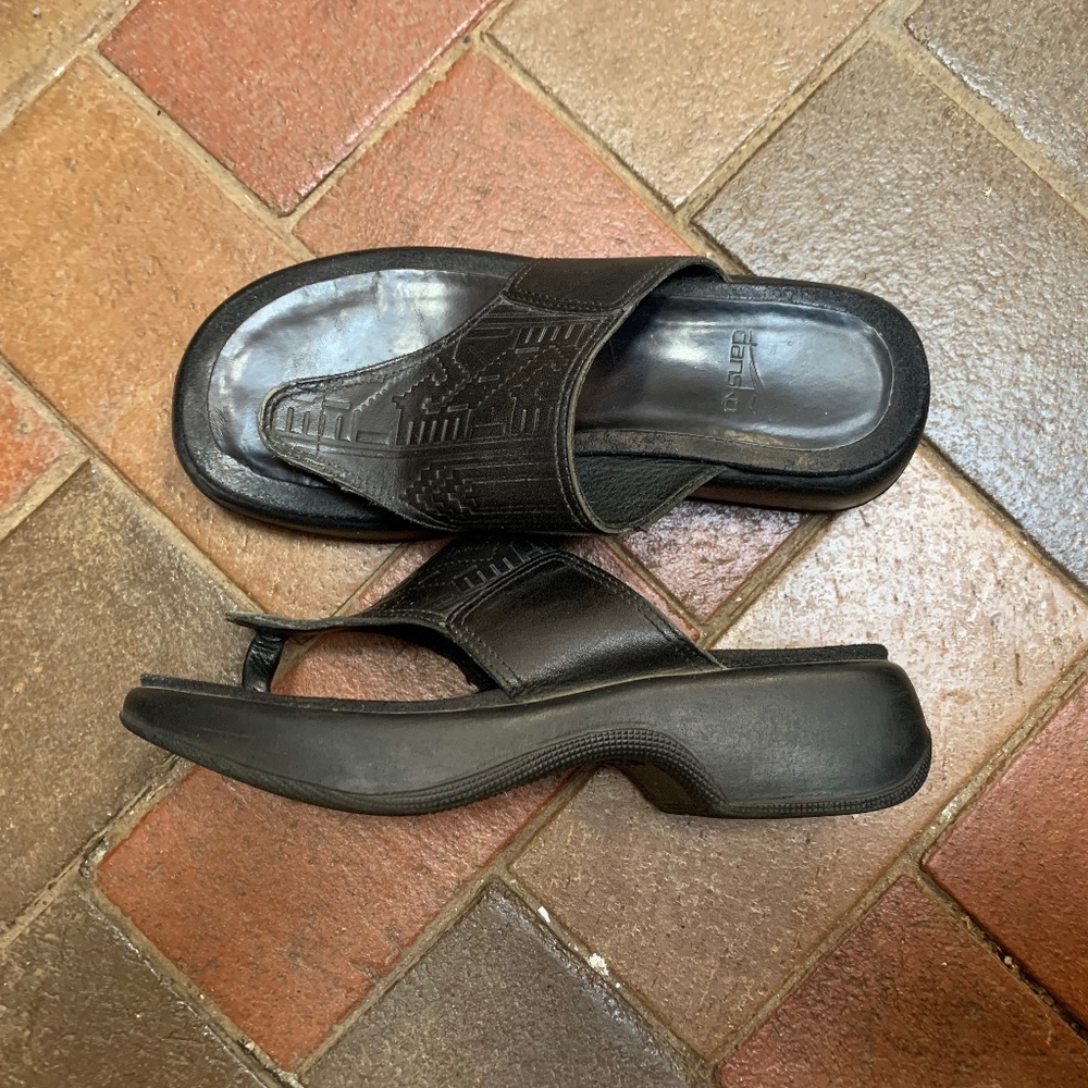 Dansko Platform Aztec Black Leather Shoes